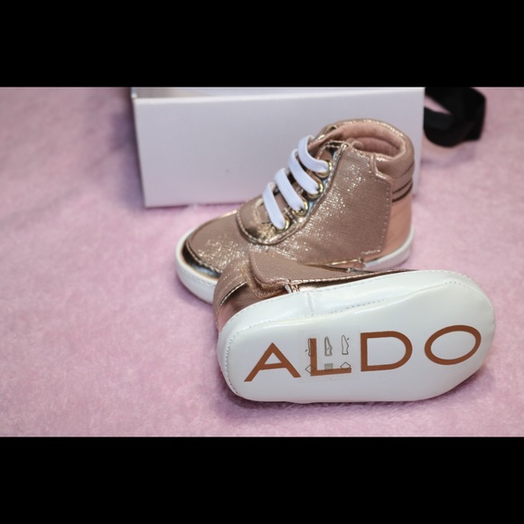 Baby ALDO Boots - Picture 5 of 5